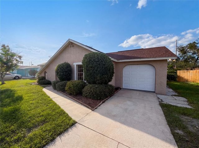 880 FRUITLAND DRIVE, Deltona, FL 32725