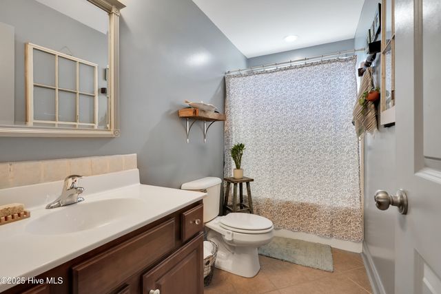 7834 Olde Pond Road, Wilmington, NC 28411