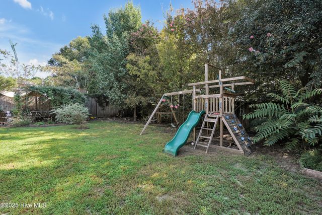 7834 Olde Pond Road, Wilmington, NC 28411