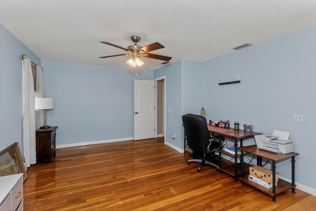 128 Williams St, Ludlow, MA 01056