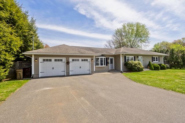 128 Williams St, Ludlow, MA 01056