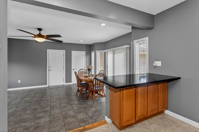128 Williams St, Ludlow, MA 01056