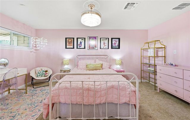 472 Barracuda Pl, Corpus Christi, TX 78411