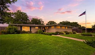 472 Barracuda Pl, Corpus Christi, TX 78411