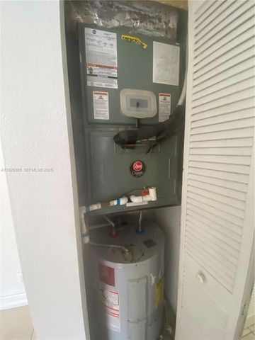 2840 NW 55th Ave 2D, Lauderhill, FL 33313