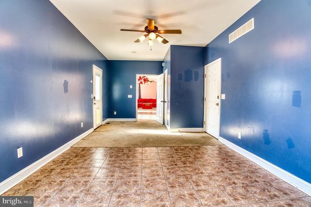 2412 MIDSTATE RD, Felton, DE 19943