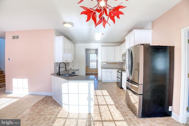 2412 MIDSTATE RD, Felton, DE 19943