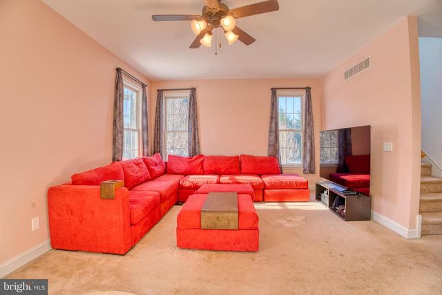 2412 MIDSTATE RD, Felton, DE 19943