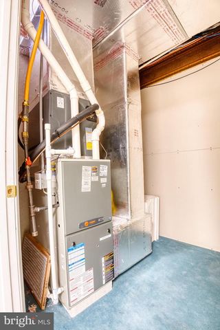 2412 MIDSTATE RD, Felton, DE 19943