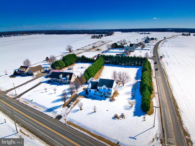 2412 MIDSTATE RD, Felton, DE 19943