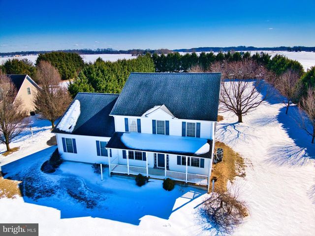 2412 MIDSTATE RD, Felton, DE 19943