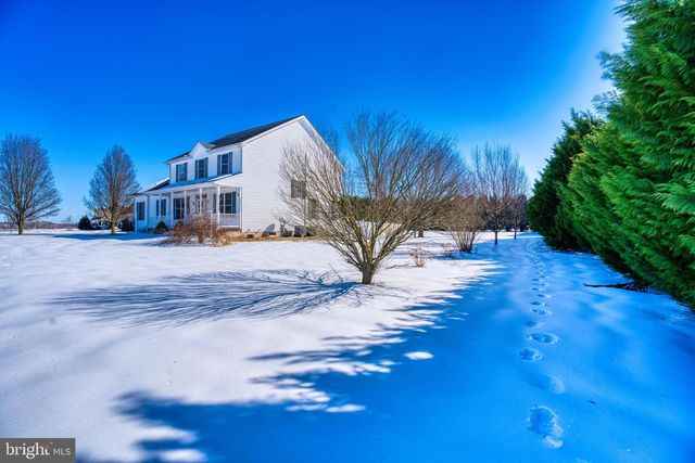 2412 MIDSTATE RD, Felton, DE 19943