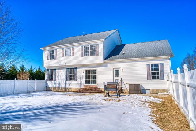 2412 MIDSTATE RD, Felton, DE 19943