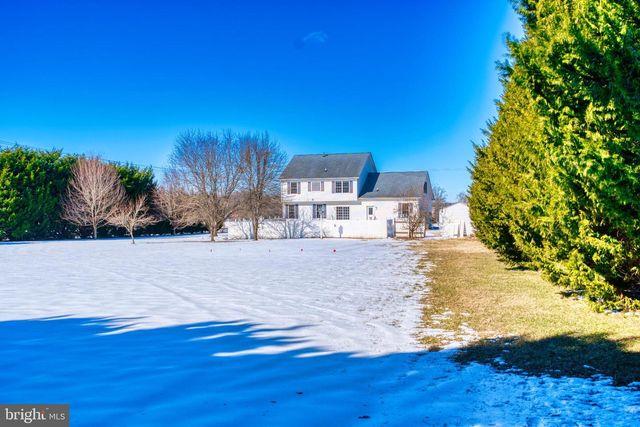 2412 MIDSTATE RD, Felton, DE 19943