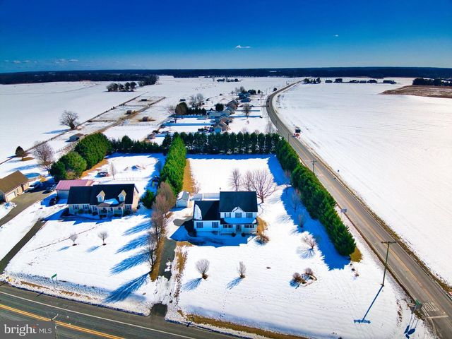 2412 MIDSTATE RD, Felton, DE 19943