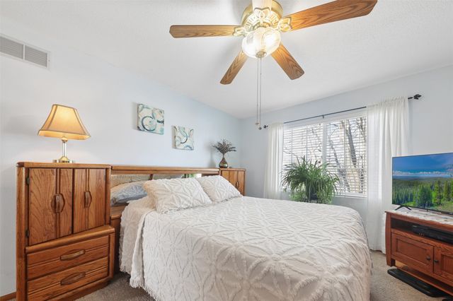 610 15th Street SE, Altoona, IA 50009