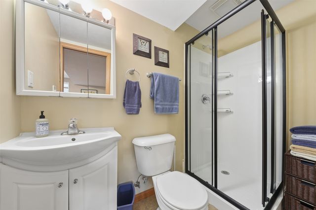 610 15th Street SE, Altoona, IA 50009