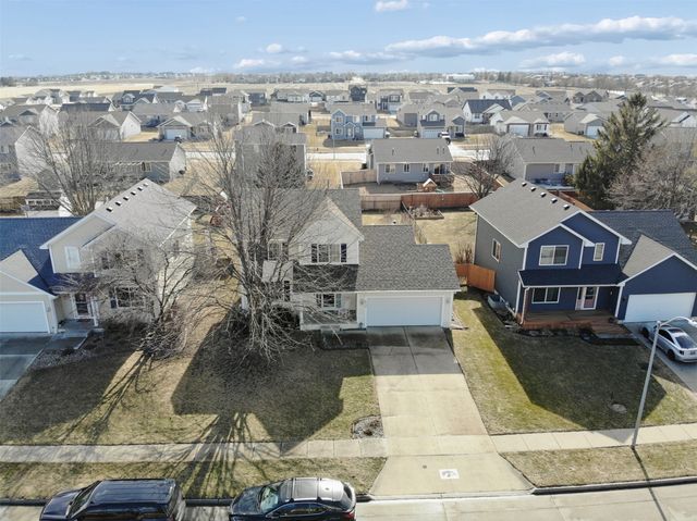 610 15th Street SE, Altoona, IA 50009