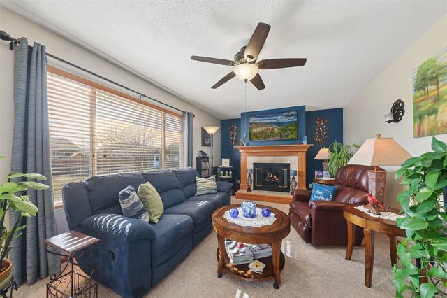 610 15th Street SE, Altoona, IA 50009