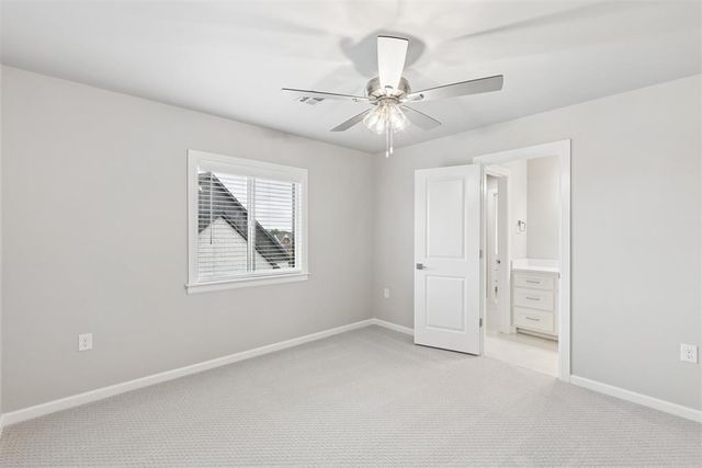 546 Paris Avenue, Piedmont, OK 73078