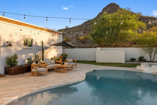1917 E Karen Drive, Phoenix, AZ 85023