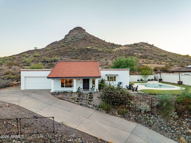 1917 E Karen Drive, Phoenix, AZ 85023