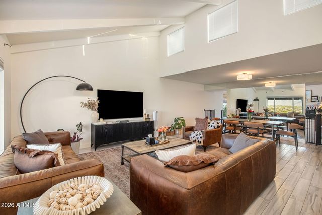 1917 E Karen Drive, Phoenix, AZ 85023