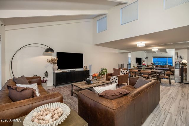 1917 E Karen Drive, Phoenix, AZ 85023