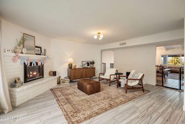 1917 E Karen Drive, Phoenix, AZ 85023