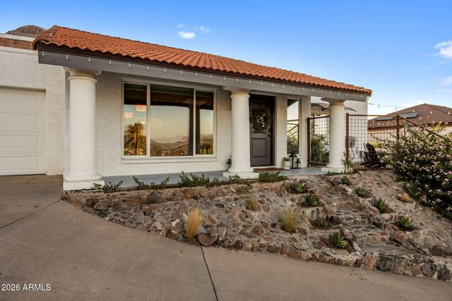 1917 E Karen Drive, Phoenix, AZ 85023
