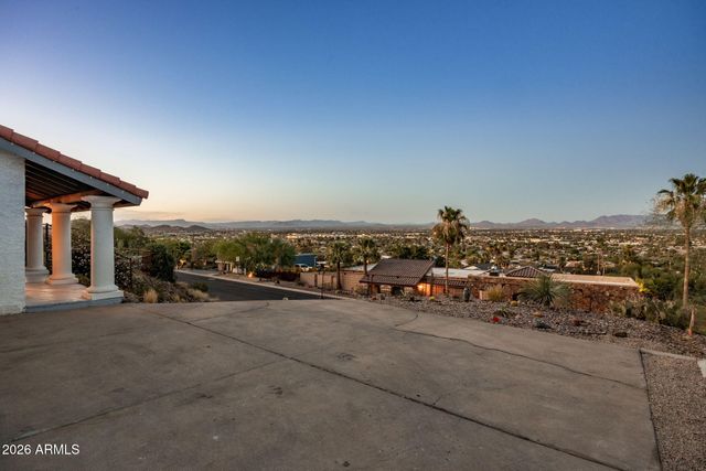 1917 E Karen Drive, Phoenix, AZ 85023