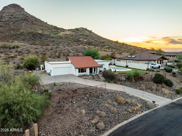 1917 E Karen Drive, Phoenix, AZ 85023