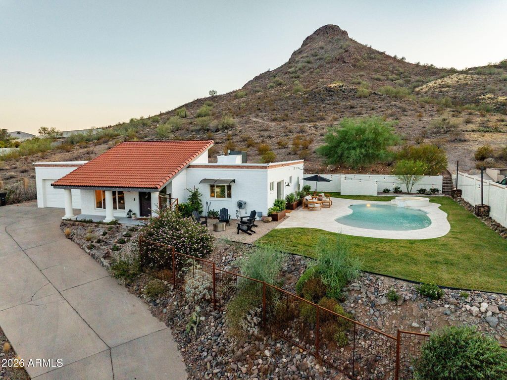 1917 E Karen Drive, Phoenix, AZ 85023