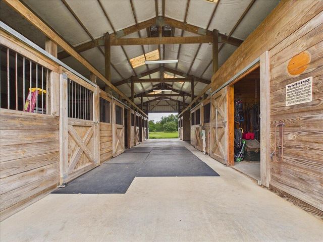 519 Beck Road, Williston, SC 29853