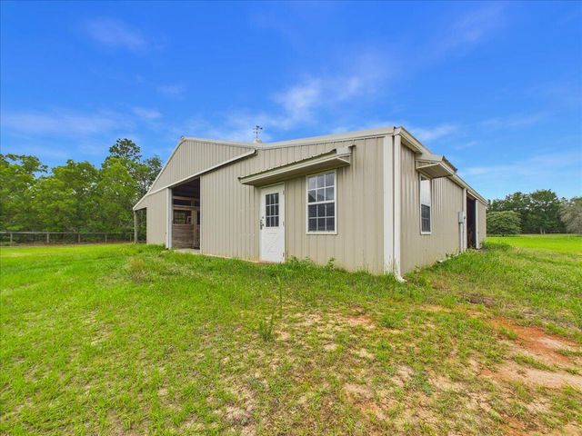 519 Beck Road, Williston, SC 29853