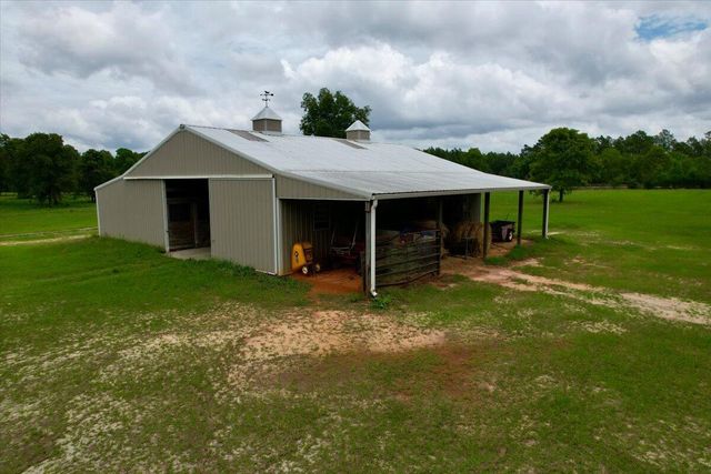 519 Beck Road, Williston, SC 29853