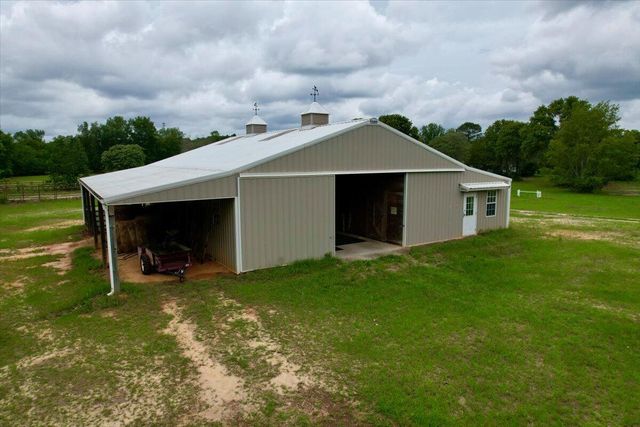 519 Beck Road, Williston, SC 29853