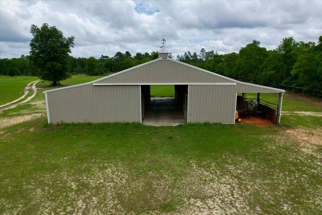 519 Beck Road, Williston, SC 29853