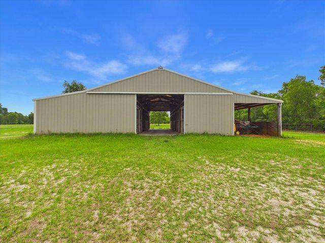 519 Beck Road, Williston, SC 29853