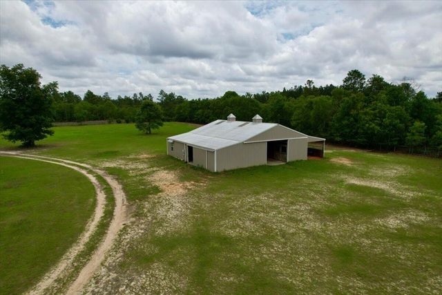 519 Beck Road, Williston, SC 29853
