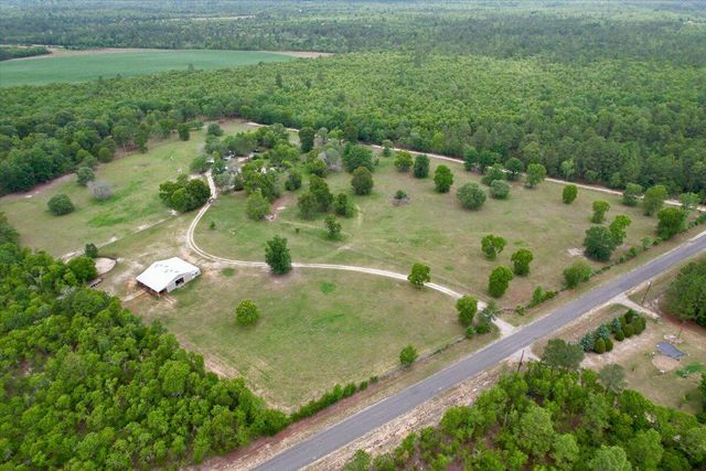 519 Beck Road, Williston, SC 29853