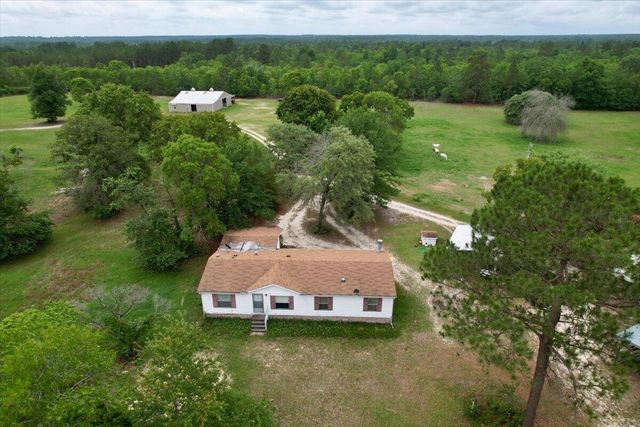 519 Beck Road, Williston, SC 29853