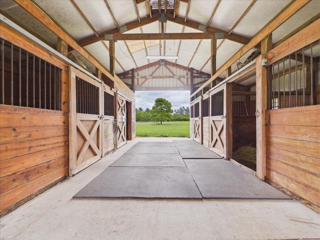 519 Beck Road, Williston, SC 29853