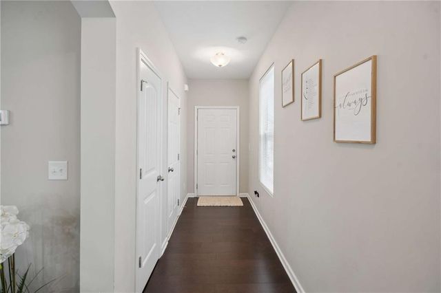 564 Dasheill Lane, Atlanta, GA 30349