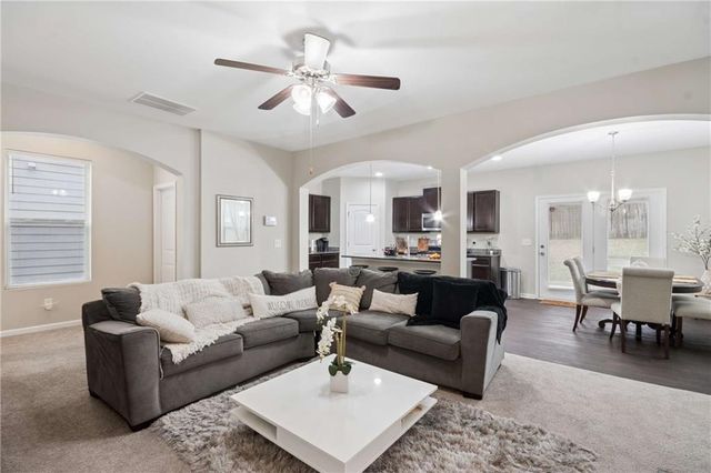 564 Dasheill Lane, Atlanta, GA 30349