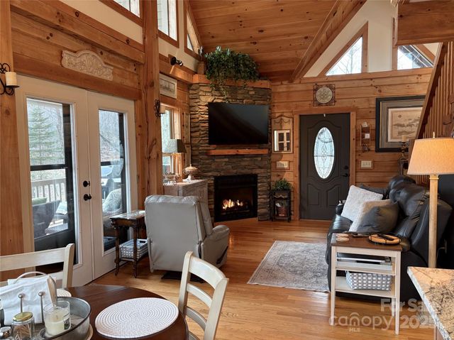 1284 River Breeze Drive 9, Creston, NC 28615