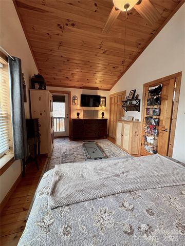 1284 River Breeze Drive 9, Creston, NC 28615