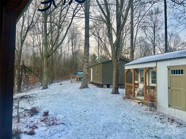 1284 River Breeze Drive 9, Creston, NC 28615