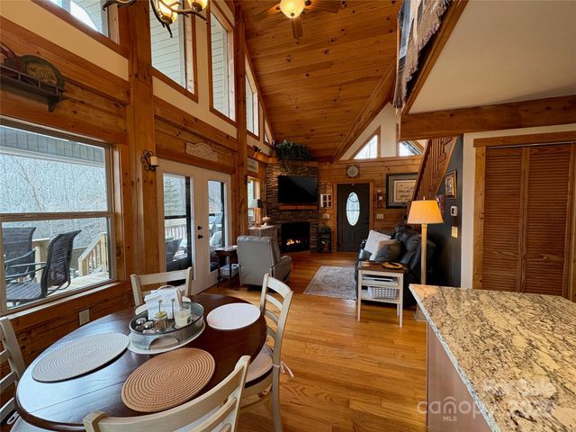 1284 River Breeze Drive 9, Creston, NC 28615