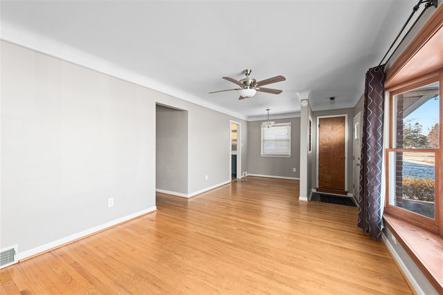 1320 Montrose Avenue, Royal Oak, MI 48073